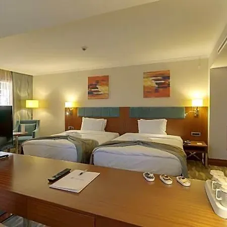 Lamec Hotel 3*