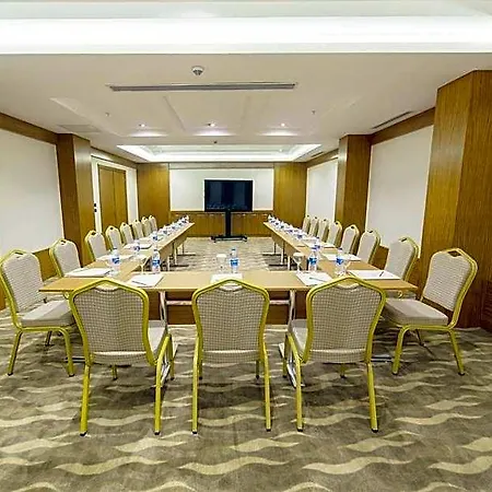 Lamec Hotel